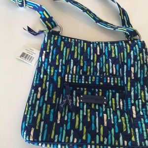 NEW Vera Bradley “Hipster Katalina Showers”